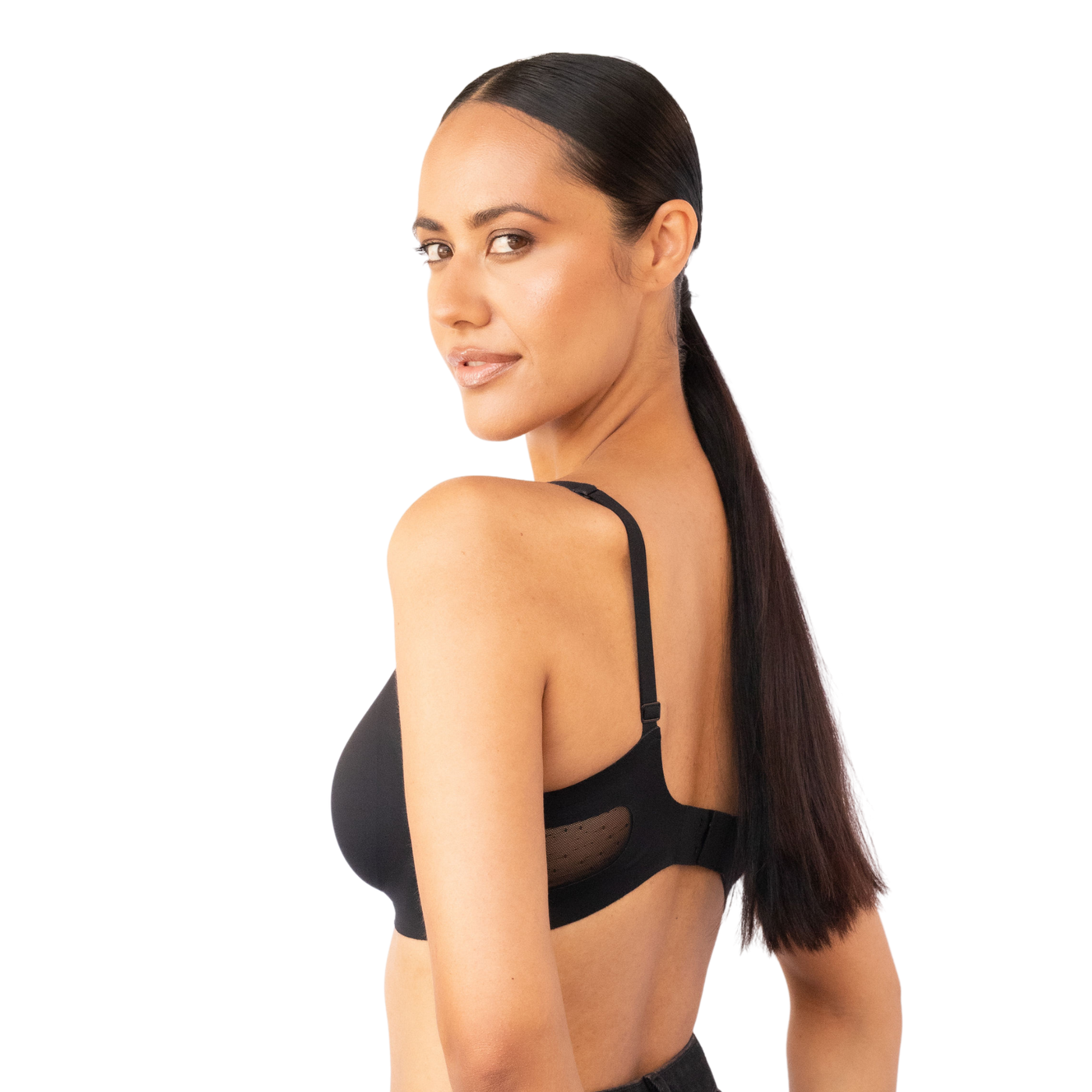 model wears black wireless t shirt bra miss bonney black uae