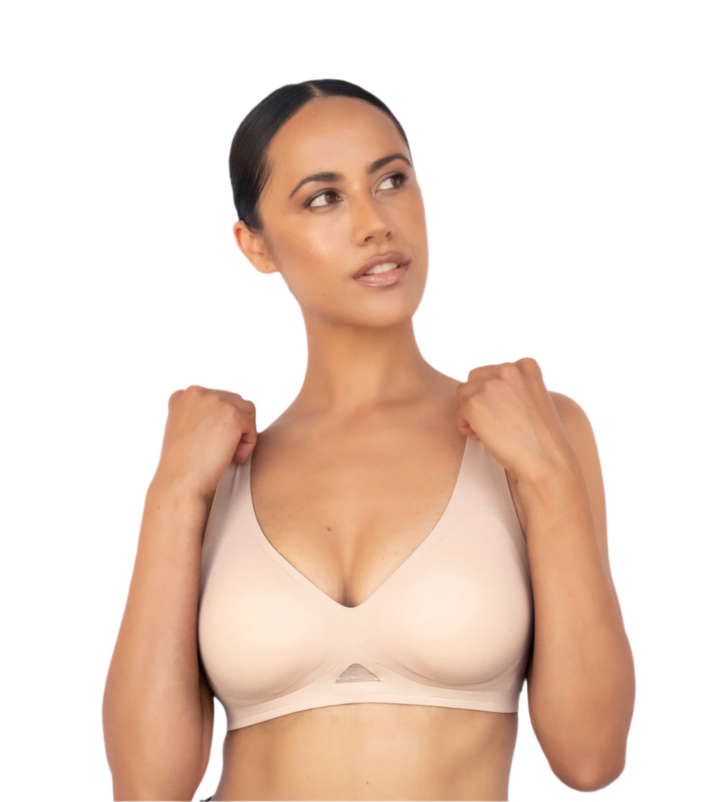 model shows front view of wireless t shirt bra perfect fit in nude colour uae